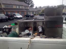 Best Commercial Junk Removal  in Hickory Hls, IL