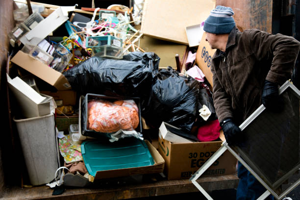 Best Garage Cleanout  in Hickory Hls, IL